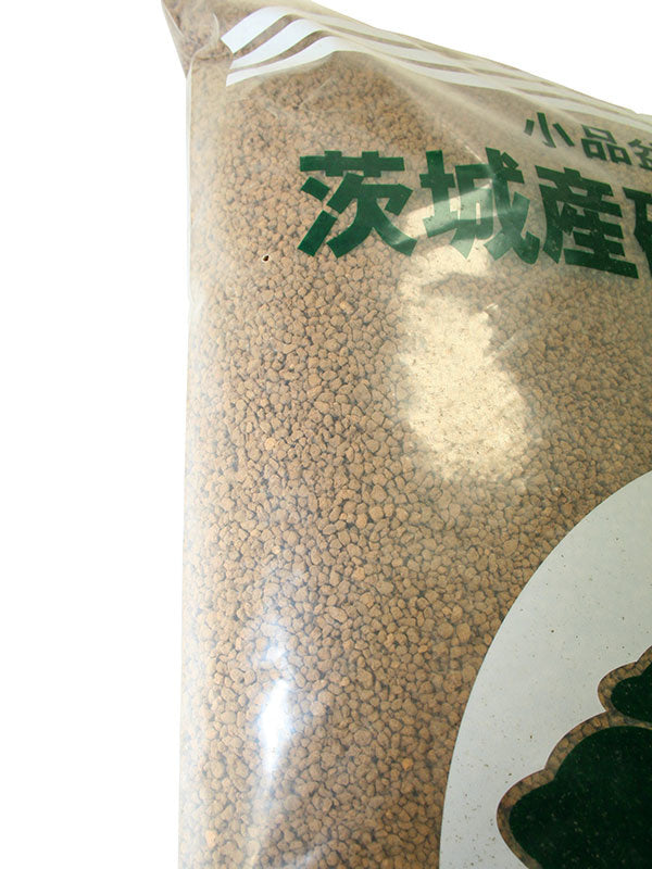 Bonsai akadama 14 liter 2 mm voor shohin